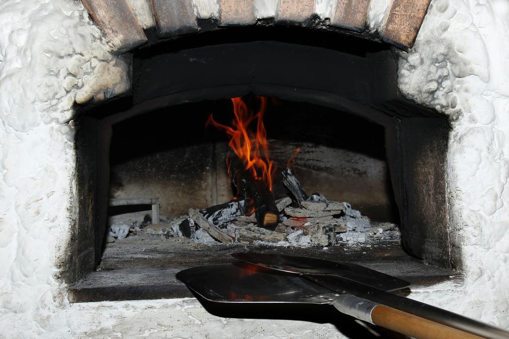 ביחלבאך Gasthaus Traube מראה חיצוני תמונה